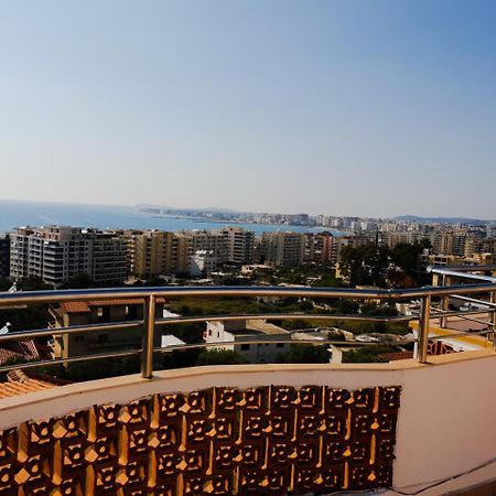 Lux Apartments Vlore Luaran gambar